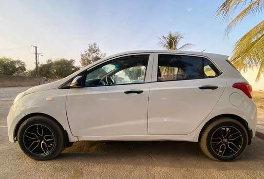 HYUNDAI i10 GRAND 2017 image 4