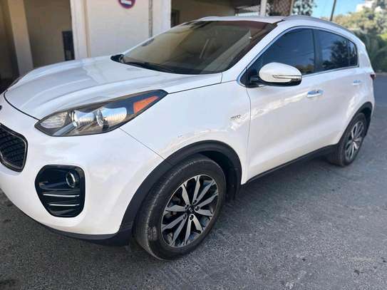 KIA SPORTAGE 4WD image 3