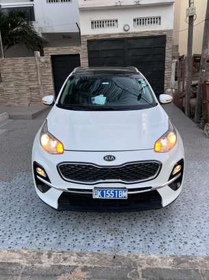 KIA SPORTAGE 2019 image 1