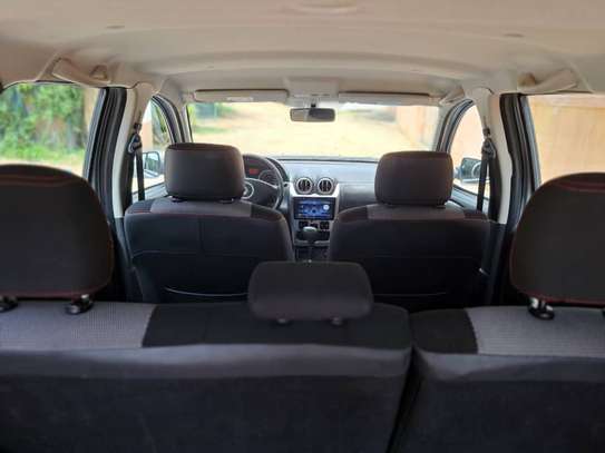 renault duster 2014 image 6