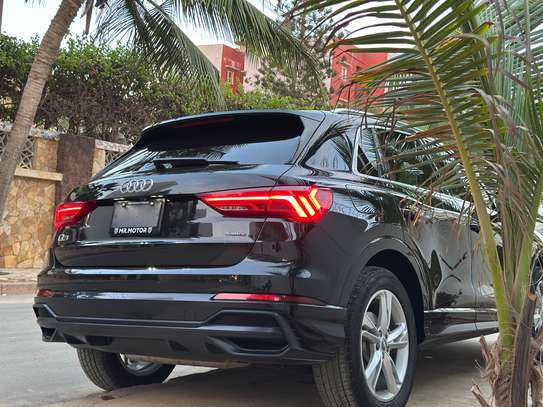 Audi Q3 image 13