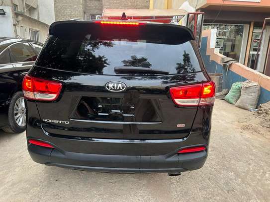 Kia image 6