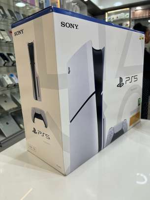 PlayStation 5 / Sony PS5 image 2