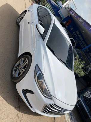 Hyundai avante 2018 image 4