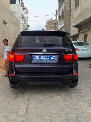 BMW X5 E70 image 13