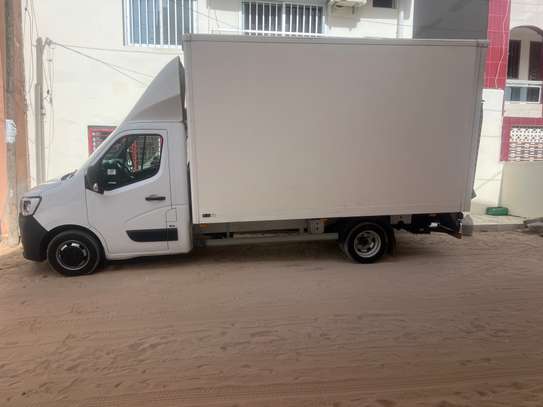 Camions Frigorifiques neufs venant image 1