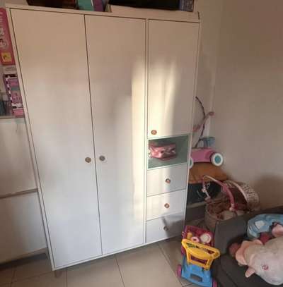 Armoire triple battants image 1