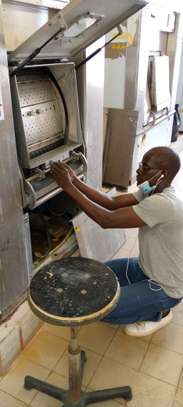 Technicien électro-ménager qualifié image 2