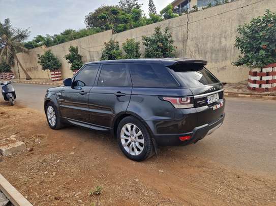 RANGE ROVERS EN   LOCA image 3