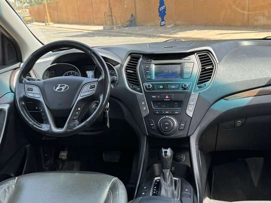 Hyundai santa fe image 10
