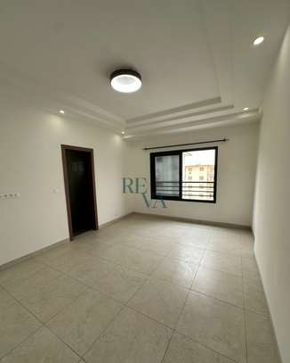 APPARTEMENT F4 À VENDRE À MERMOZ image 3
