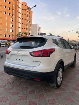 Nissan Rogue Sport 2018 image 14