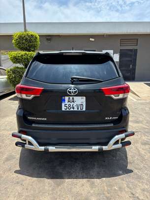 Location Toyota Higlander 2019 image 4