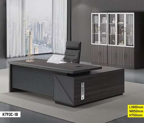 Tables de bureau DG image 8