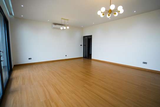 Bel appartement haut standing semi -équipé image 1