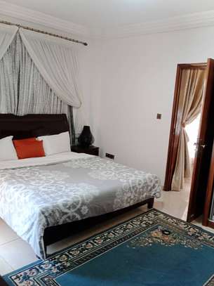 Villa r+3 à louer à Ngor image 13