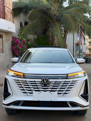 CHANGAN CS75 plus ANNÉE 2024 image 2