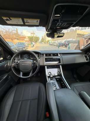 RANGE ROVER SPORT image 10