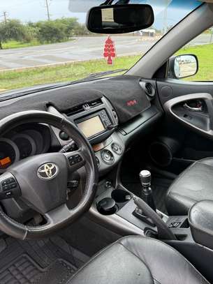 TOYOTA RAV4 DIESEL MANUEL 2012 image 6