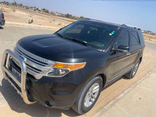 Ford explorer image 6