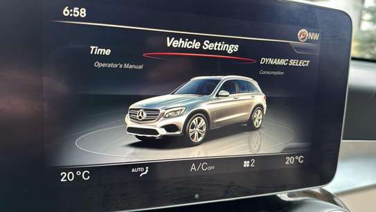 Mercedes GLC 300 4 Mastique image 9