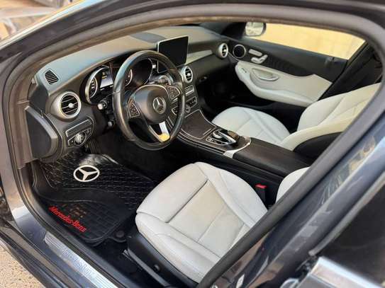 Mercedes C300 2016 image 8