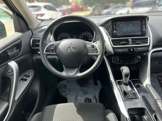 MITSUBISHI  ECLIPSE CROSS 2019 image 5