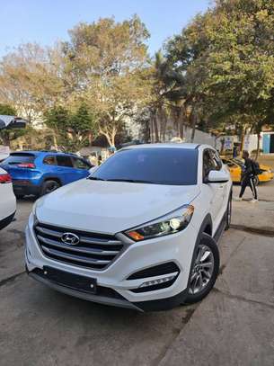 HYUNDAI TUCSON 2017 image 1