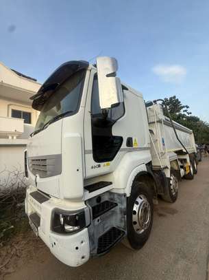 Renault Kerax 2015 image 2