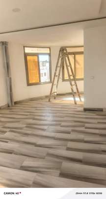 APPARTEMENT F2 A MERMOZ BATRAIN image 11
