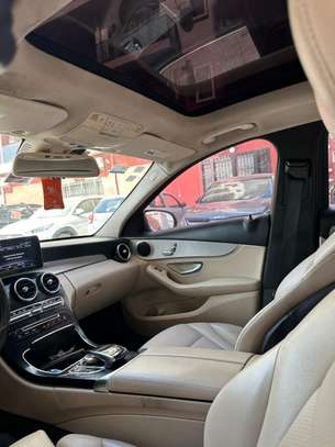 Mercedes c300 AMG image 6