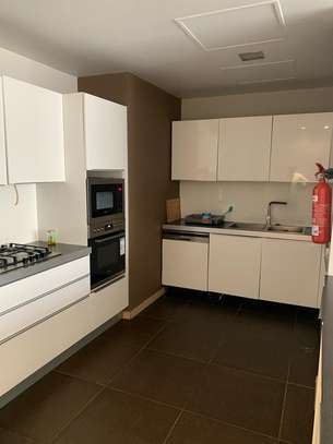 Fann-Mermoz – Appartement F4 moderne à louer image 8