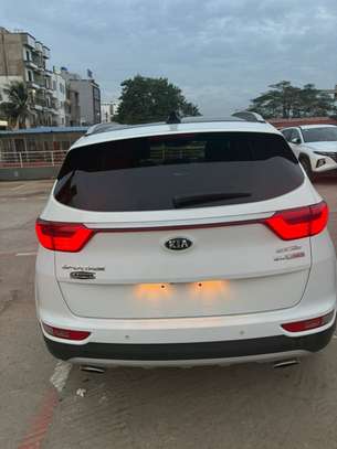 Kia sportage 2017 excellent état image 5