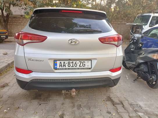 Hyundai Turson image 4