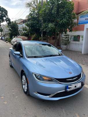 Chrysler C200 année 2015 image 3