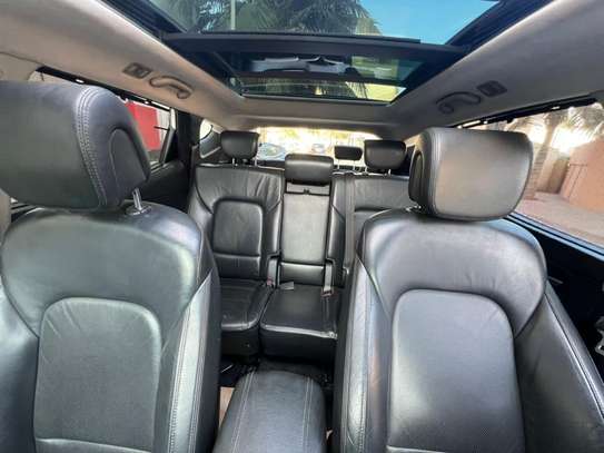 Hyundai Santafe 2017 image 9