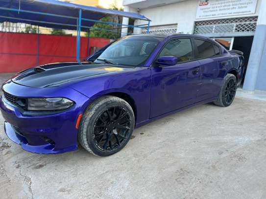 Dodge charge image 3