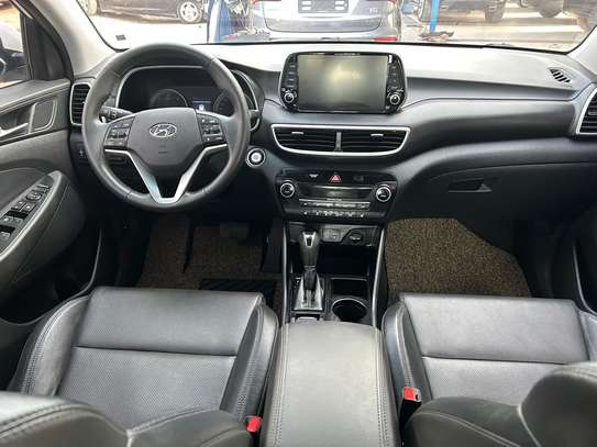 Hyundai Tucson diesel 2019 full options image 6