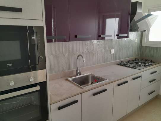 Luxueux et lumineux studio Hann Marinas image 1