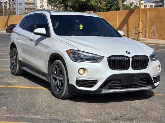 BMW X1 XDrive 28i 2017 image 2