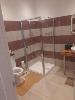 Appartement standing très moderne non loin de la mer image 6