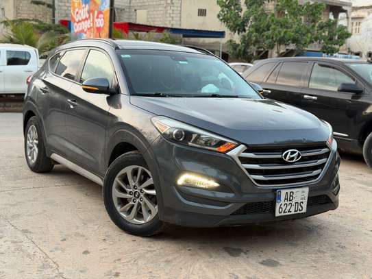 Hyundai Tucson image 3