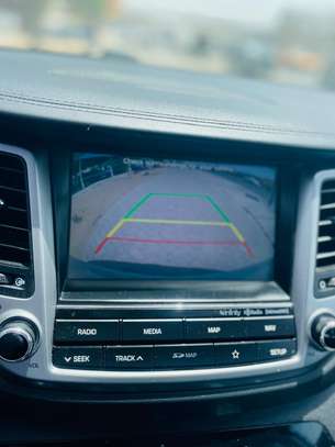 HYUNDAI TUCSON 2018 image 14