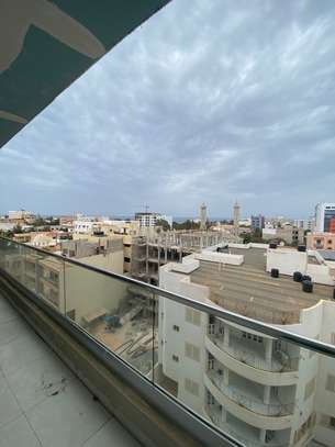 Appartement f4 à louer au Almadi image 1