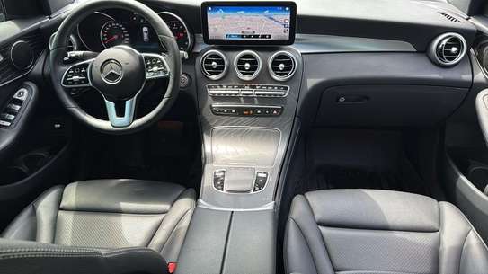Mercedes Benz GLC 300 image 12
