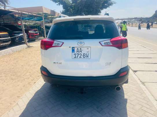 TOYOTA RAV 4 2015 image 9