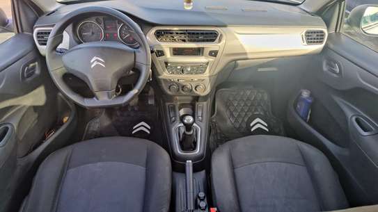 Citroën C-Elysée 2017 Diesel – Économique et Spacieuse image 4