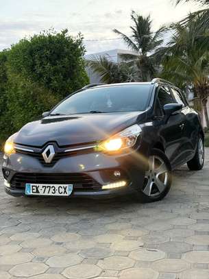 RENAULT CLIO 4 image 7