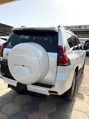 Toyota land cruiser TXL image 9