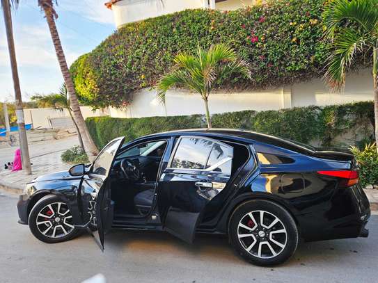 Nissan Altima Sport 2020 image 5